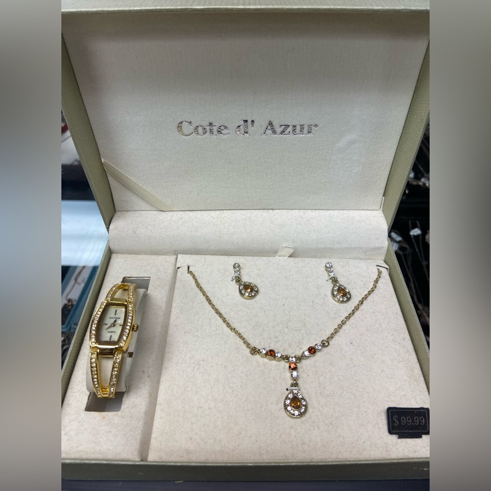 COTE D’AZUR GORGEOUS WOMEN GIFT SET WATCH, EARRINGS AND NECKLACE MSRP $99.99